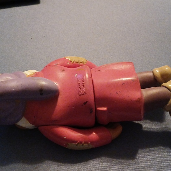 Grumpy plastic - Picture 2 of 3